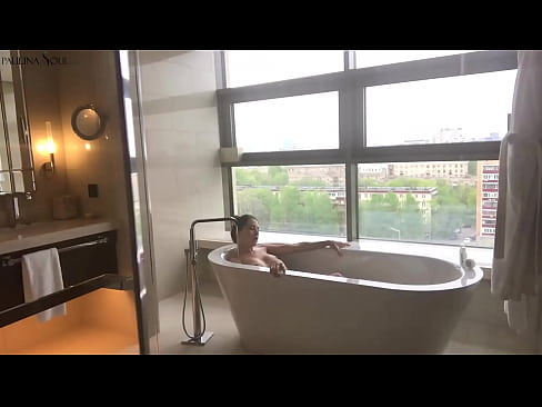 ❤️ Nena tremenda Masturbándose apaixonadamente a súa coña no baño ❤️ Vídeo porno en nós