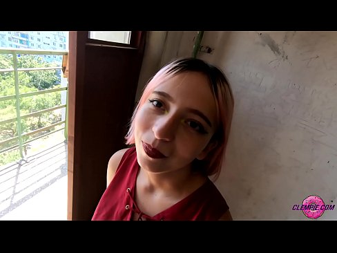 ❤️ Student Sensual chupa a un estraño no interior - Cum on his face ❤️ Vídeo porno en nós